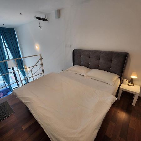 Sunrise Gurney Premium Executive City/Seafront Suite - Penang Джордж Таун Екстериор снимка