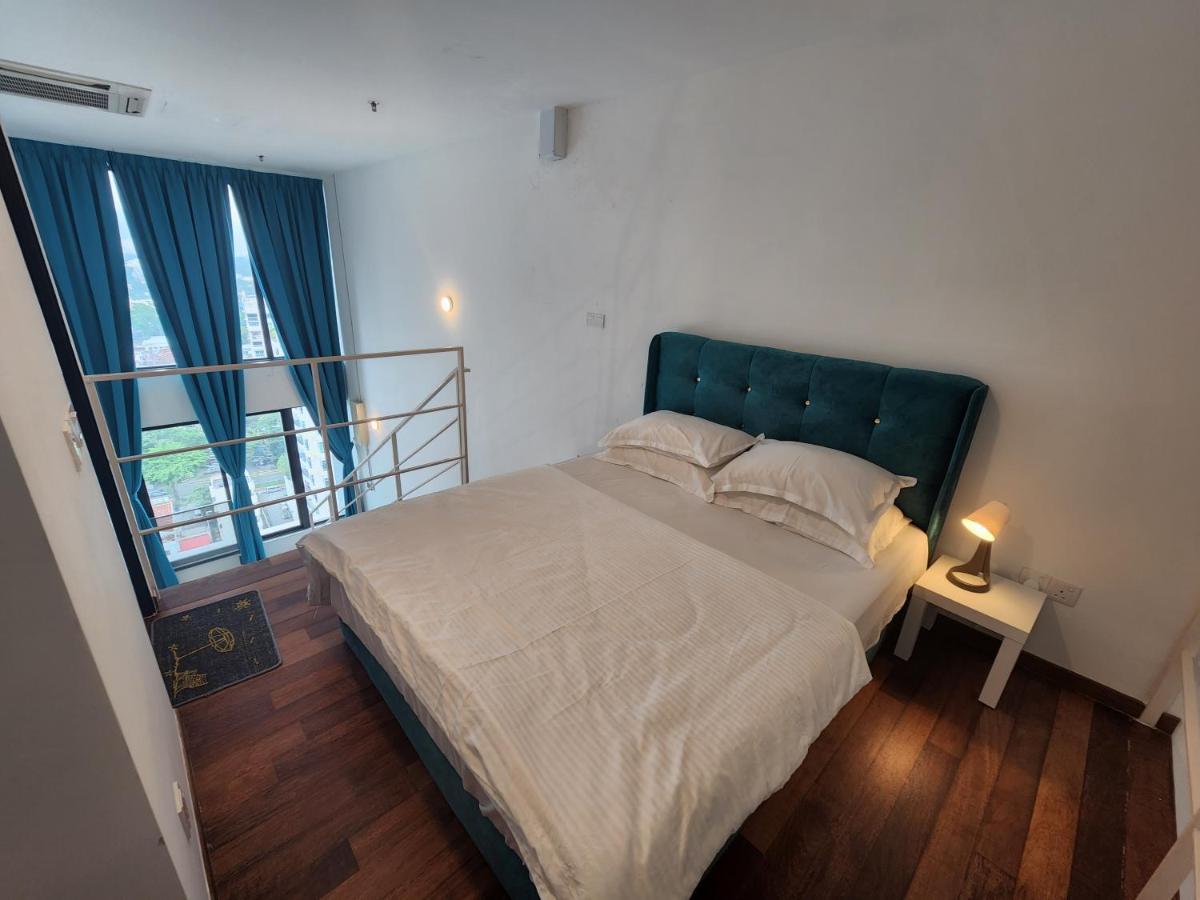 Sunrise Gurney Premium Executive City/Seafront Suite - Penang Джордж Таун Екстериор снимка