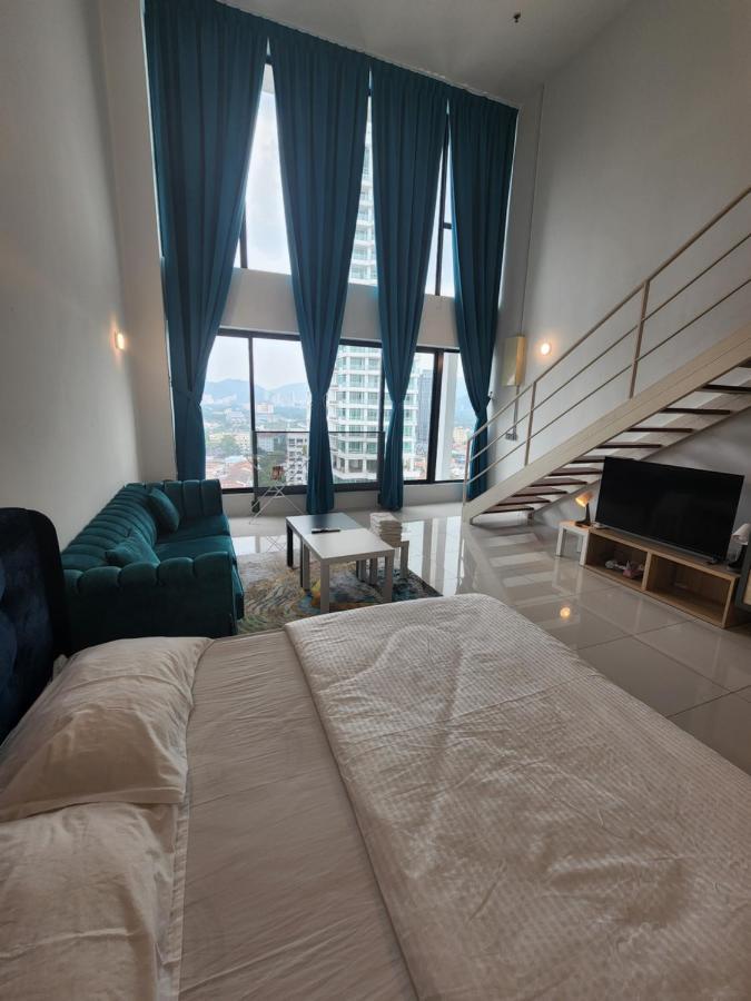 Sunrise Gurney Premium Executive City/Seafront Suite - Penang Джордж Таун Екстериор снимка